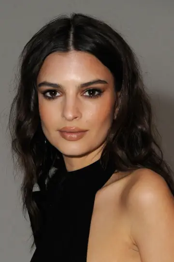 Фото Эмили Ратаковски (Emily Ratajkowski) #16589