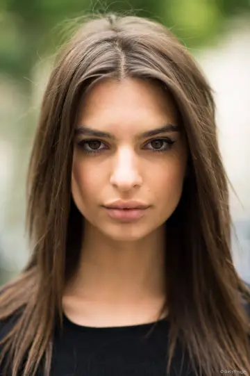 Фото Эмили Ратаковски (Emily Ratajkowski) #16593