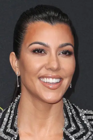 Фото  (Kourtney Kardashian Barker) #33827