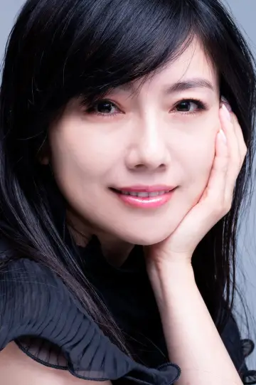 Фото Hitomi Shimatani