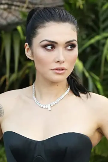 Фото Даниэлла Пинеда (Daniella Pineda) #7805