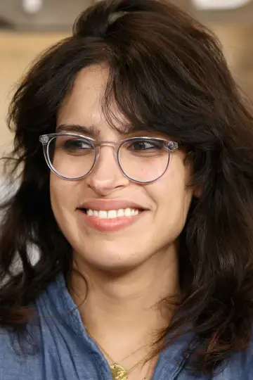 Фото Дезире Ахаван (Desiree Akhavan) #123017