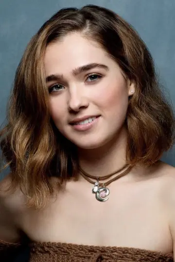 Фото Хейли Лу Ричардсон (Haley Lu Richardson) #44936
