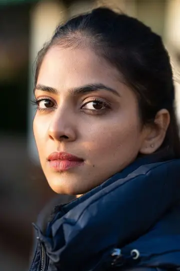 Фото Малавика Моханан (Malavika Mohanan) #358243