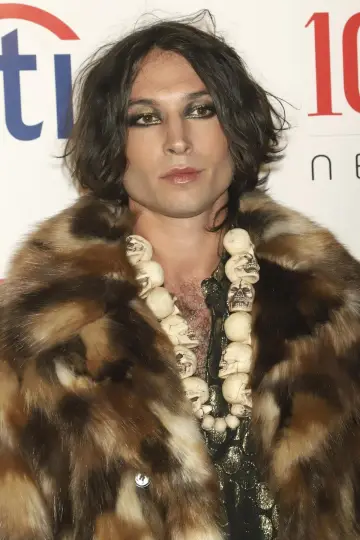 Фото Эзра Миллер (Ezra Miller) #66739