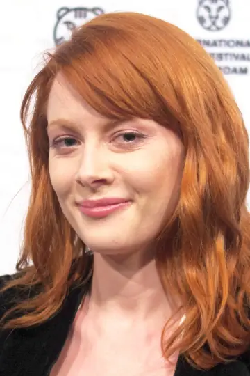 Фото Эмили Бичем (Emily Beecham) #15249