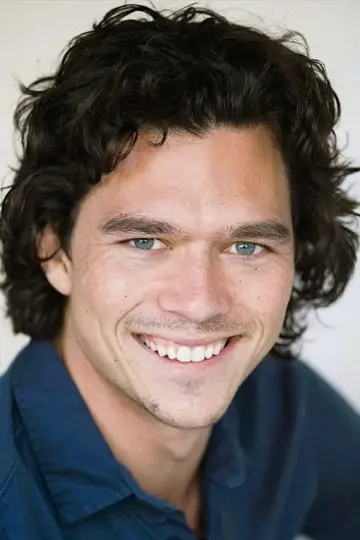 Фото  (Luke Arnold) #346122