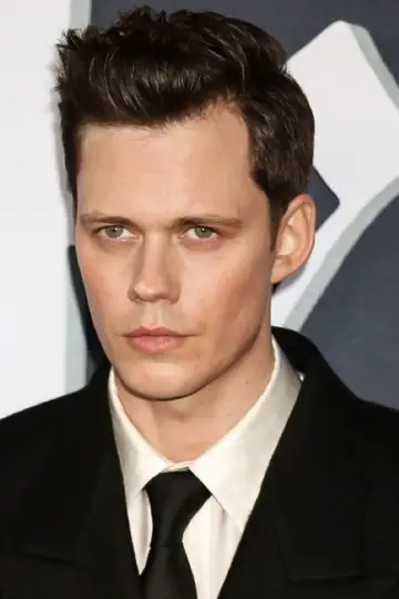 Фото Билл Скарсгард (Bill Skarsgård) #327814