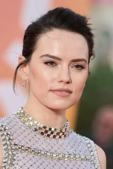Фото Дейзи Ридли (Daisy Ridley) #491133