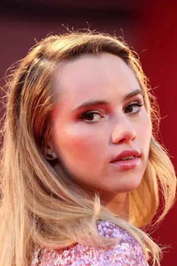 Фото Суки Уотерхаус (Suki Waterhouse) #28562