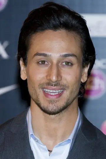 Фото Тигр Шрофф (Tiger Shroff) #401374