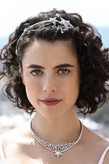 Фото Маргарет Куолли (Margaret Qualley) #327890