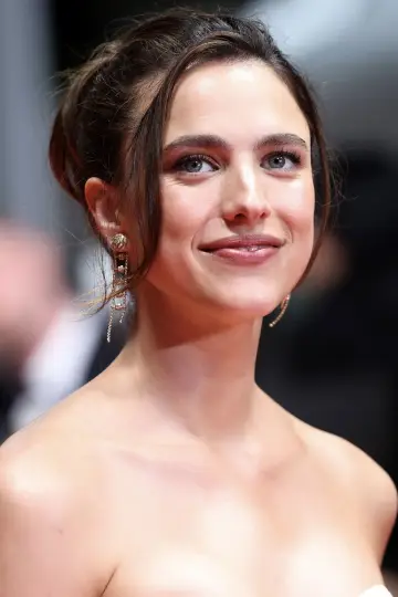 Фото Маргарет Куолли (Margaret Qualley) #327896