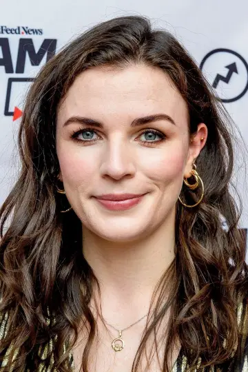 Фото Эшлинг Би (Aisling Bea) #153558