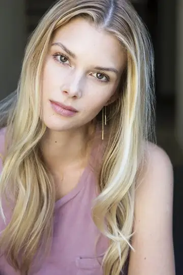 Фото  (Emma Ishta) #240486