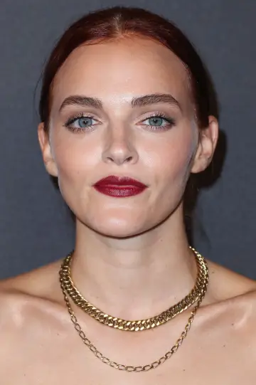 Фото Мадлен Брюэр (Madeline Brewer) #154474