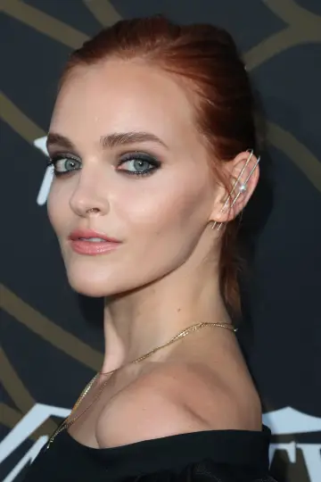 Фото Мадлен Брюэр (Madeline Brewer) #154480