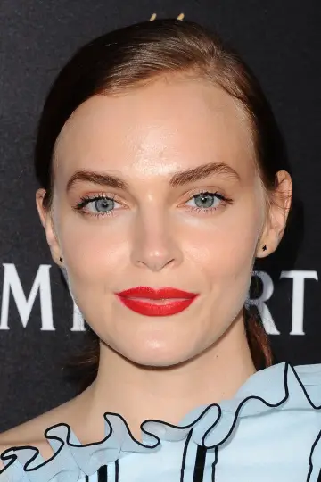 Фото Мадлен Брюэр (Madeline Brewer) #154486