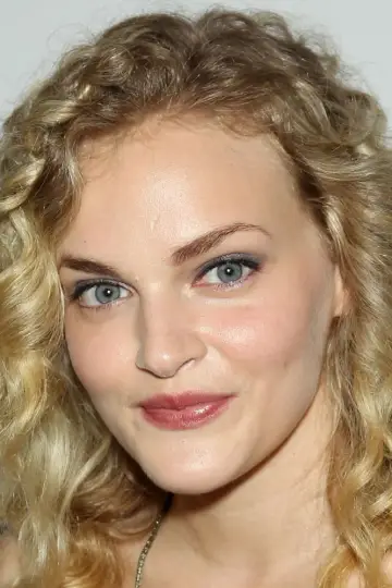 Фото Мадлен Брюэр (Madeline Brewer) #154497