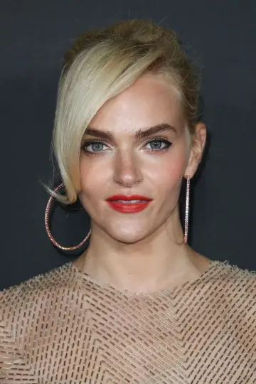Фото Мадлен Брюэр (Madeline Brewer) #154513