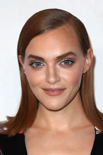 Фото Мадлен Брюэр (Madeline Brewer) #154518