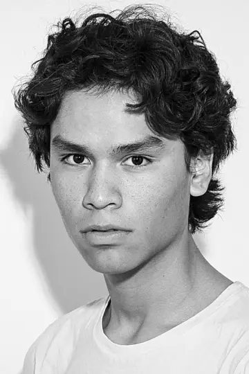Фото Форрест Гудлак (Forrest Goodluck) #9777