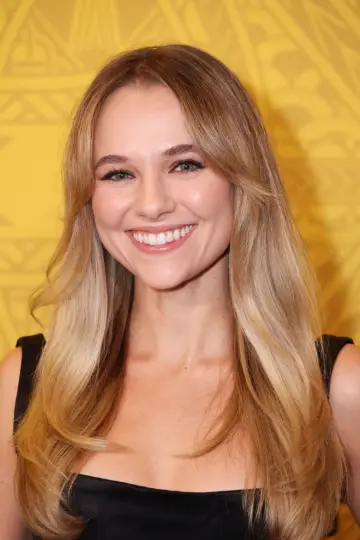 Фото Мэдисон Айсман (Madison Iseman) #13189