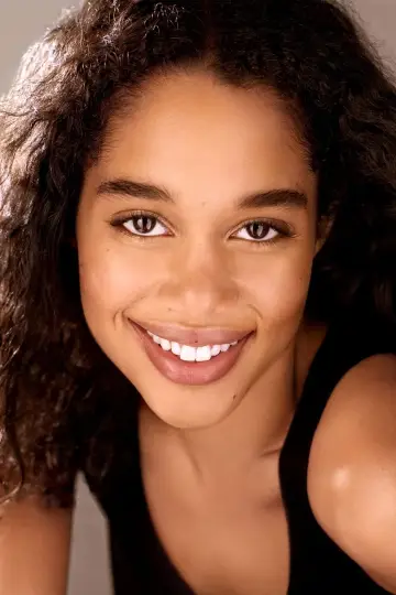 Фото Лора Харриер (Laura Harrier) #19736