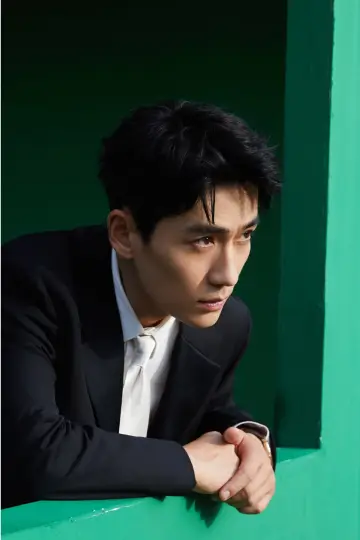 Фото Чжу Илун (Zhu Yilong) #90693