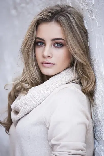 Фото Жозефина Лэнгфорд (Josephine Langford) #6906