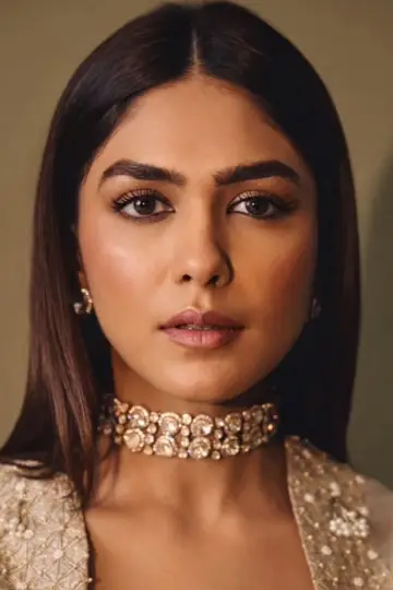 Фото Мрунал Такур (Mrunal Thakur) #403580