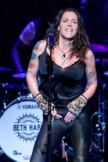 Фото  (Beth Hart) #350681