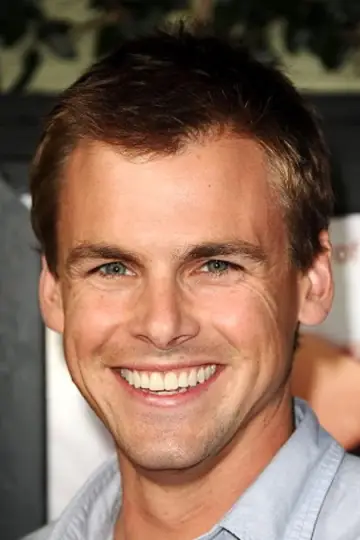 Фото Томми Дьюи (Tommy Dewey) #45751