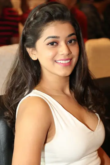 Фото  (Yamini Bhaskar) #364181
