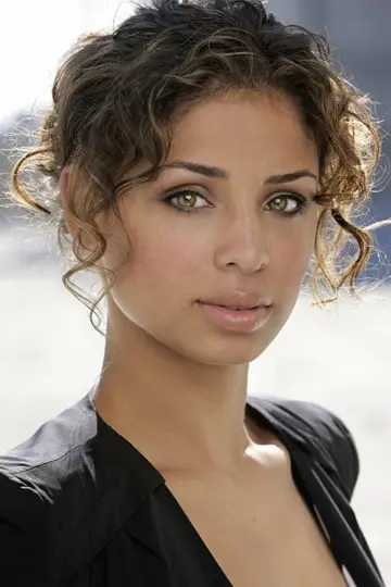 Фото  (Brytni Sarpy) #229829