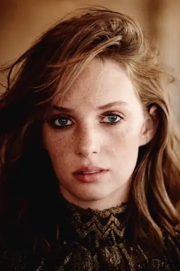 Фото Майя Хоук (Maya Hawke) #10303