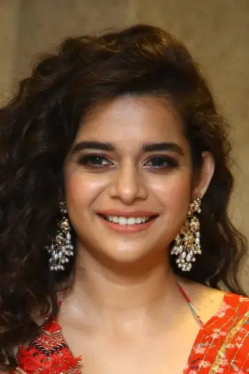 Фото  (Mithila Palkar) #241393