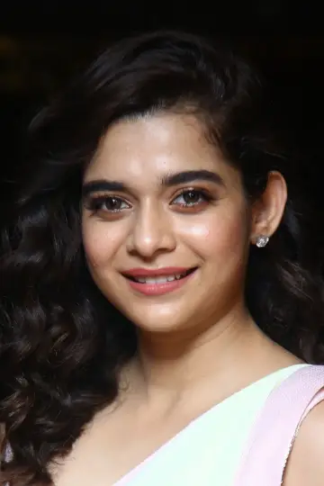 Фото  (Mithila Palkar) #241395