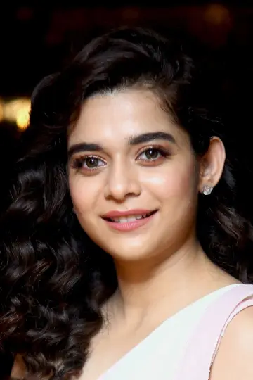Фото  (Mithila Palkar) #241397