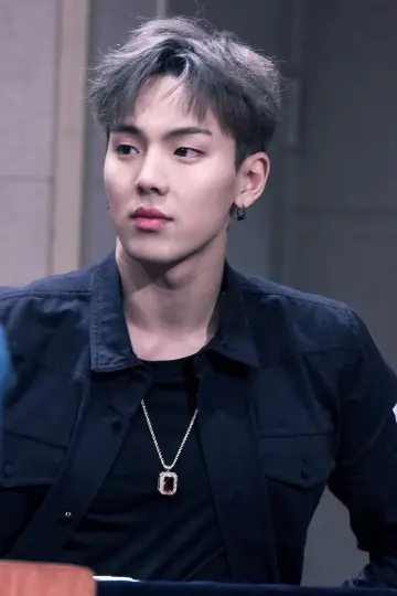Фото Сон Хён У (Shownu) #442532