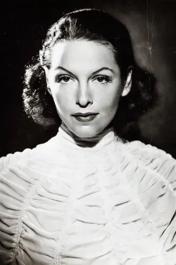 Фото Гейл Сондергард (Gale Sondergaard) #262229