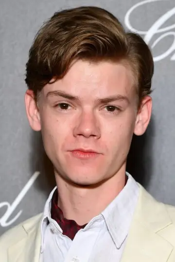 Фото Томас Броди-Сангстер (Thomas Brodie-Sangster) #11545