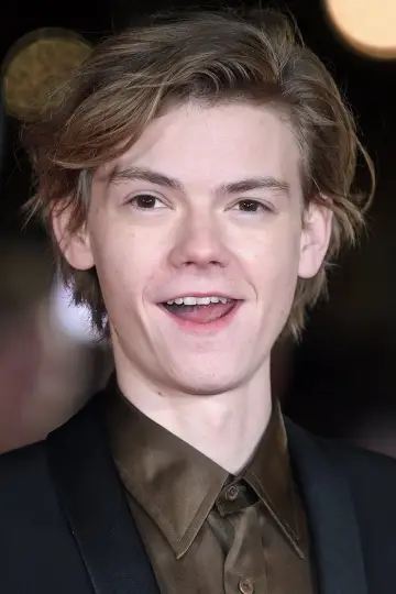 Фото Томас Броди-Сангстер (Thomas Brodie-Sangster) #11546
