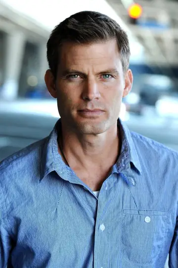 Фото Каспер Ван Дин (Casper Van Dien) #21248