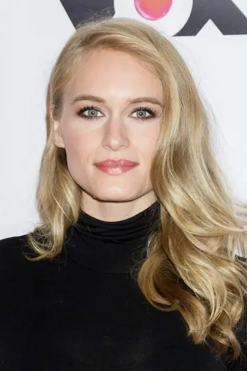 Фото Левен Рамбин (Leven Rambin) #21607