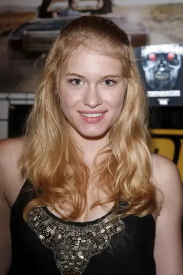 Фото Левен Рамбин (Leven Rambin) #21609