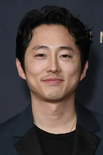 Фото Стивен Юн (Steven Yeun) #32865