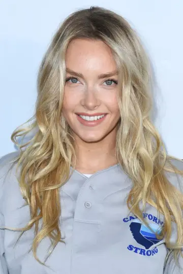 Фото Камилла Костек (Camille Kostek) #29654