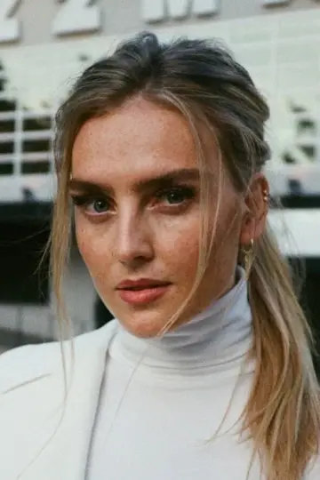 Фото  (Perrie Edwards) #191659