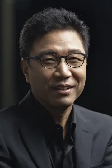 Фото Lee Soo-man